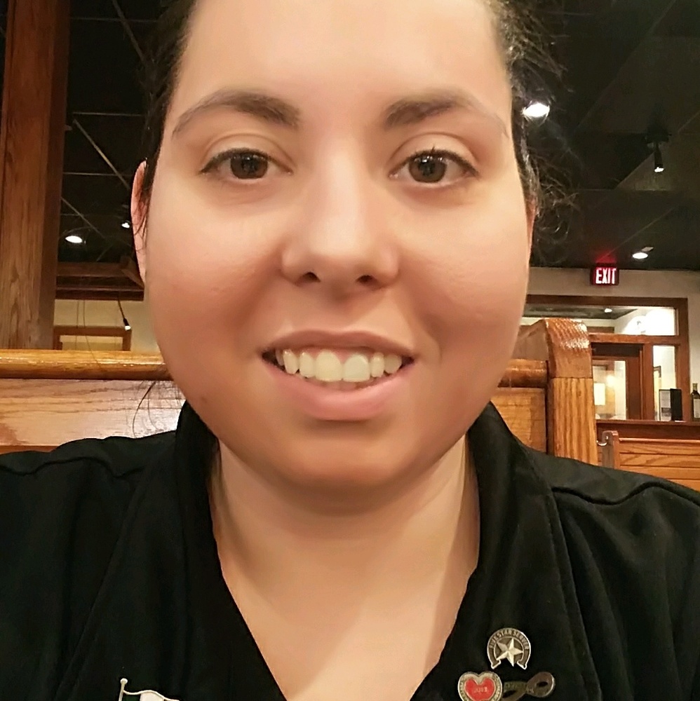 Meet your Posher, Amanda